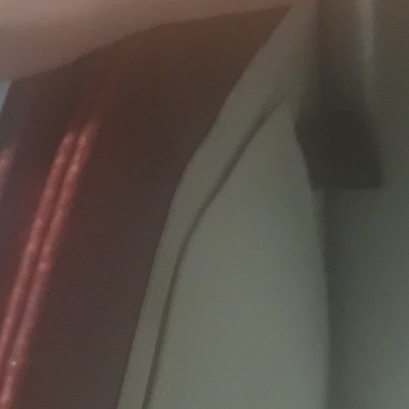 Bnwot 100 percent authentic women's Gucci handbag - Picture 3 of 7